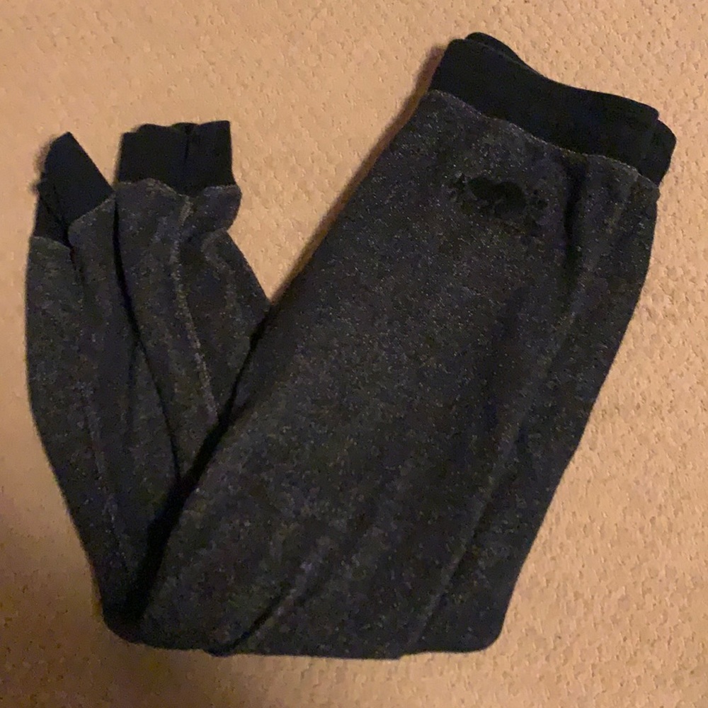 Roots joggers